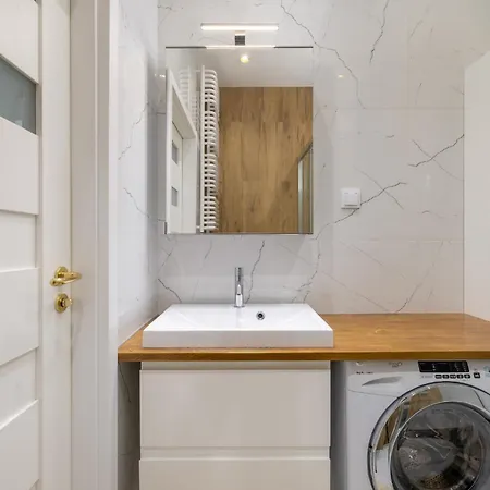 Apartment Modern Urban Wola With Tarrace Wwa69